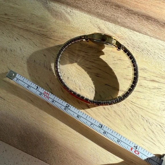 Vintage Seiko Stretch Watch - Speidel - Gold - Picture 8 of 12